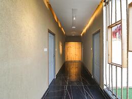 The Clock Tower Rooms & Cafe