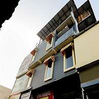 The Clock Tower Rooms & Cafe