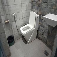 The Clock Tower Rooms & Cafe