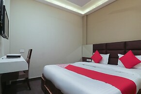 The Clock Tower Rooms & Cafe