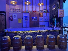 The Clock Tower Rooms & Cafe