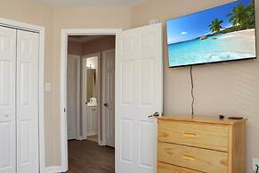 The Palms 13B