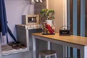 Best Time Pool Suites