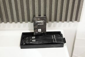 Best Time Pool Suites