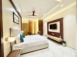 Hotel Vedangam Inn - near Temple