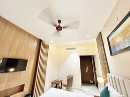 Hotel Vedangam Inn - near Temple