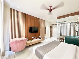 Hotel Vedangam Inn - near Temple