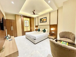 Hotel Vedangam Inn - near Temple