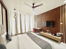 Hotel Vedangam Inn - near Temple