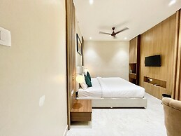 Hotel Vedangam Inn - near Temple