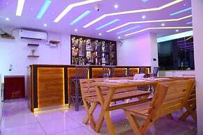 Apricus Inn Riverside