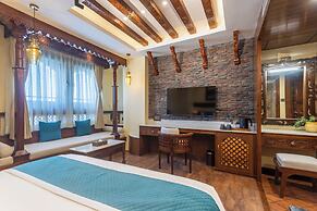 Aarya Hotel & Spa
