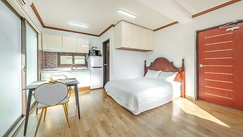Geoje Yeoul Pet-friendly Pension