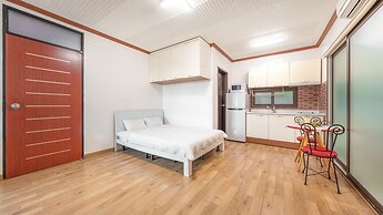 Geoje Yeoul Pet-friendly Pension