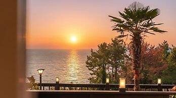 Geoje Yeoul Pet-friendly Pension