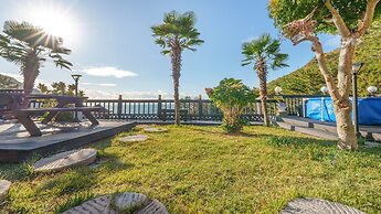 Geoje Yeoul Pet-friendly Pension