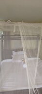 Hillview Heights Haven Guest & Hotel