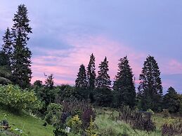 Kikala Waterfall Lodge