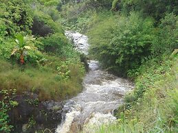 Kikala Waterfall Lodge