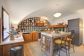 La Baita 1800 Ski In Ski Out