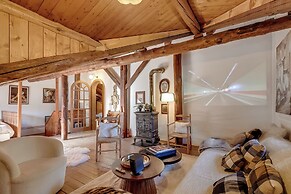 La Baita 1800 Ski In Ski Out