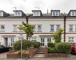 Town center white house