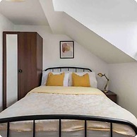 Town center white house