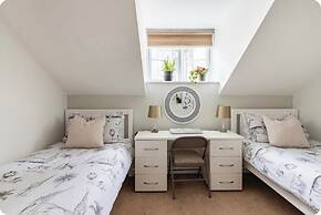 Town center white house