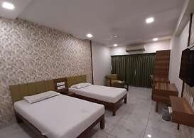 HOTEL PRUDENT - Vadodra
