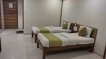 HOTEL PRUDENT - Vadodra