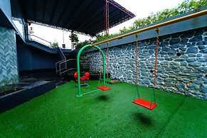 Vintage Valley Resort