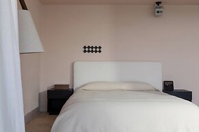 Dali Shuanglang Luna Seaview Hotel