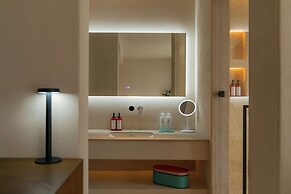 Dali Shuanglang Luna Seaview Hotel