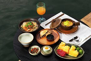 Dali Shuanglang Luna Seaview Hotel