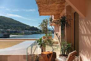 Dali Shuanglang Luna Seaview Hotel