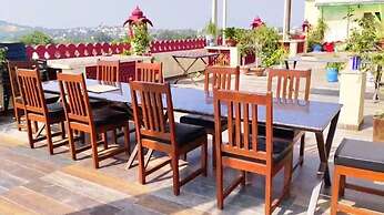 Hotel Golden Bird Pushkar