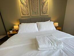 Manhattan Suites IPOH Waterpark by uBook