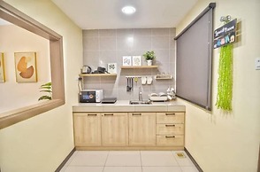 Manhattan Suites IPOH Waterpark by uBook