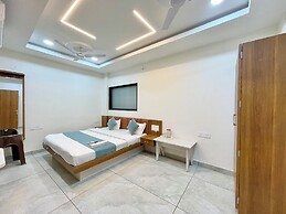 Hotel Shree Nakoda Paradise - Ujjain
