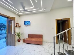 Hotel Shree Nakoda Paradise - Ujjain