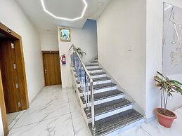 Hotel Shree Nakoda Paradise - Ujjain