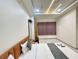 Hotel Shree Nakoda Paradise - Ujjain