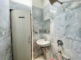 Hotel Shree Nakoda Paradise - Ujjain