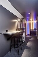 Ultramarinn Hotel