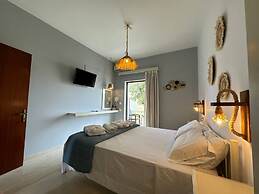 3 little pigs apartments