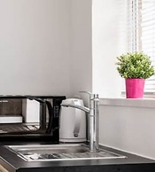 Kingston Richmond Lux Brand new Studio