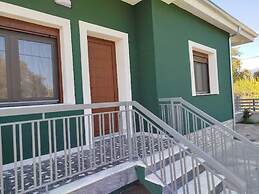 Chistine s Country Cottage