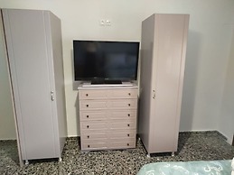 Chistine s Country Cottage