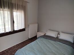 Chistine s Country Cottage