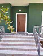 Chistine s Country Cottage